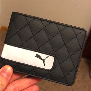 puma wallet